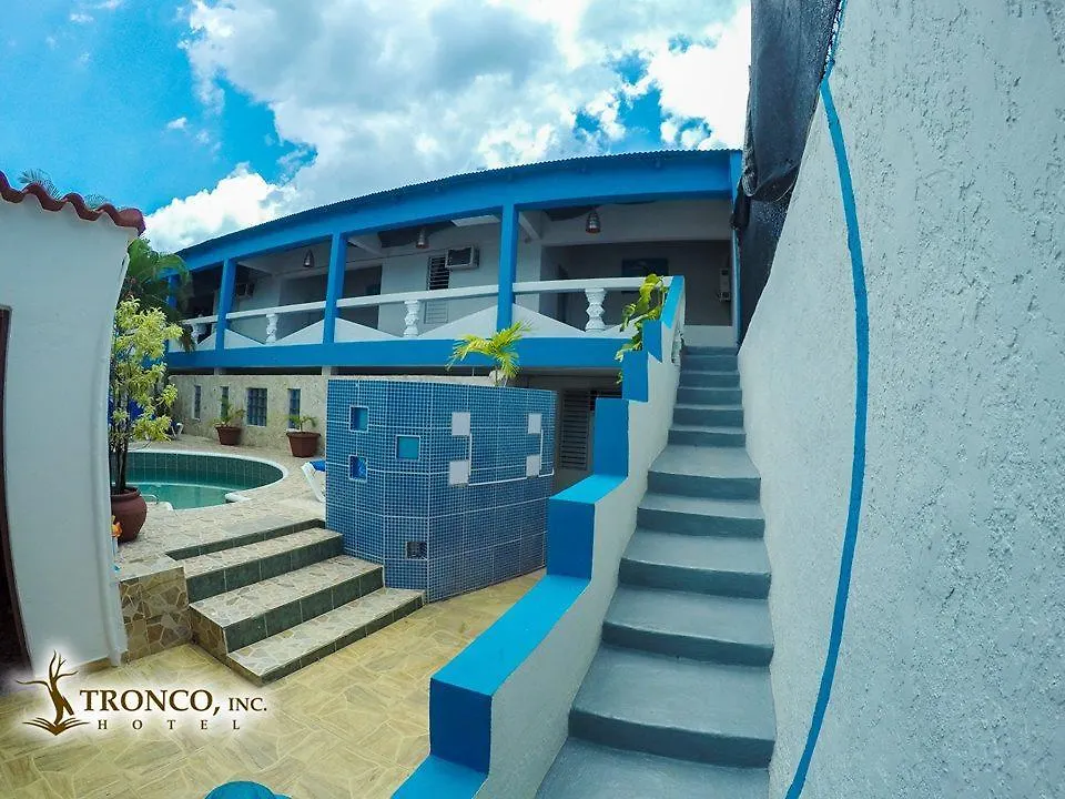 Hotel El Tronco Inc Бока-Чика 3*,