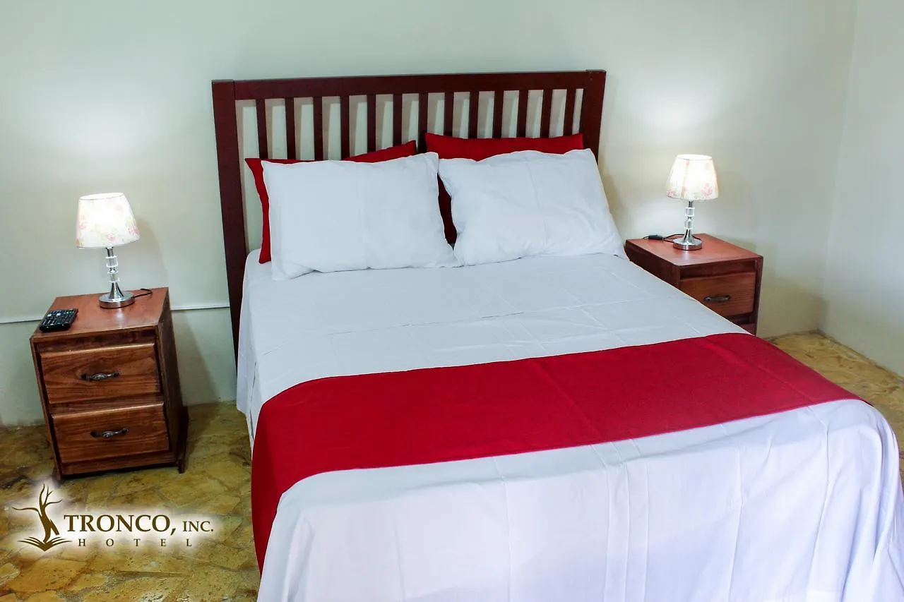 Hotel El Tronco Inc Бока-Чика