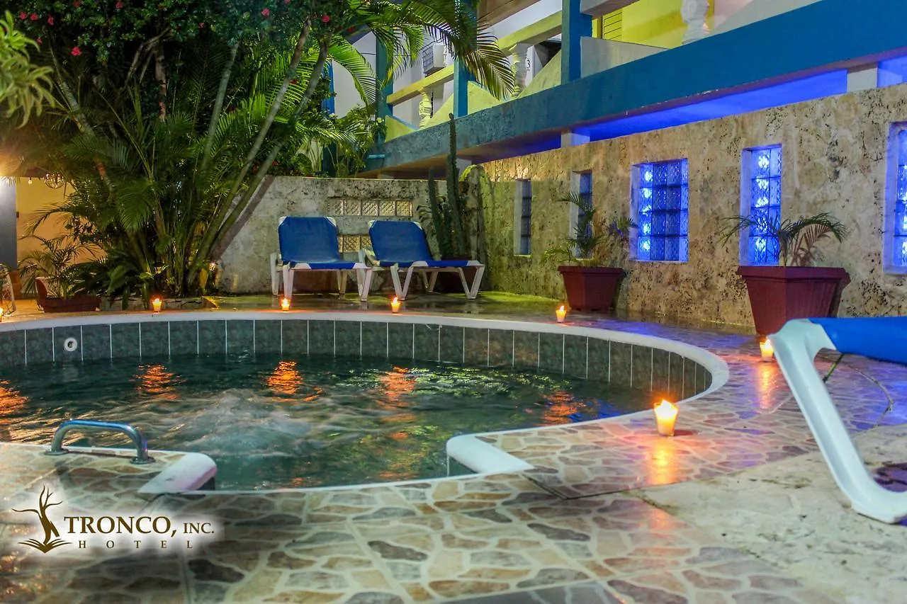 Hotel El Tronco Inc Бока-Чика 3*,