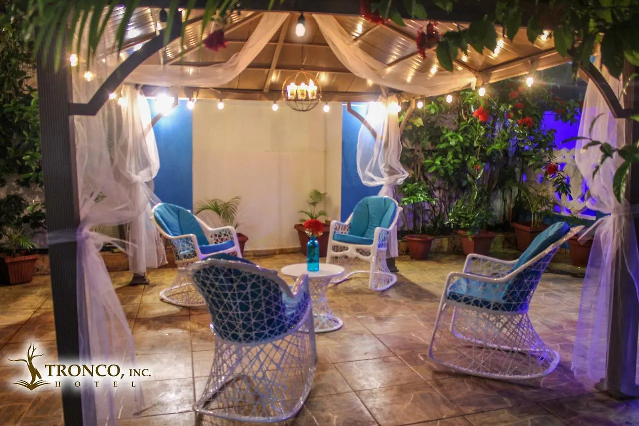 Hotel El Tronco Inc Бока-Чика