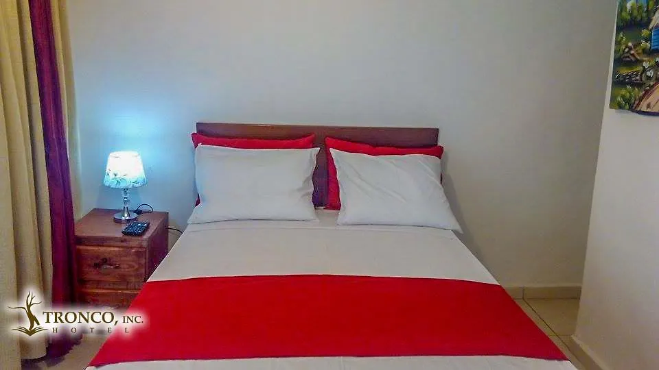 Hotel El Tronco Inc Бока-Чика